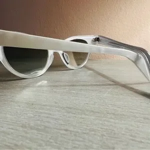 NOS VINTAGE 60s CAT EYE sunglasses W/NEW green gradient LENS!! Accessories | Nos Vintage 6s Cat Eye Sunglasses Wnew Green  main image 4